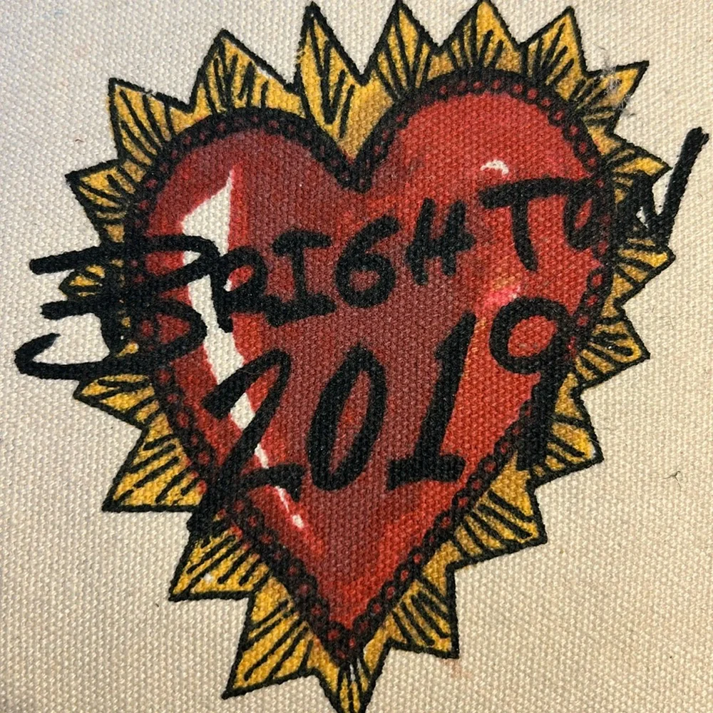 Brighton canvas pouch 2019 love of art zip heart art!